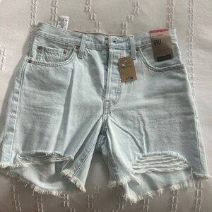 Levi's Mid Thigh 501 shorts